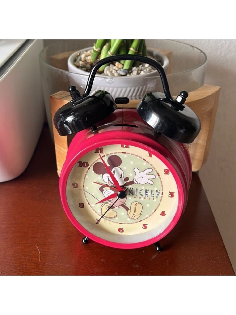 Vintage Disney‎ Mickey Mouse Red Twin Bell Alarm Clock – Collectible Retro Decor